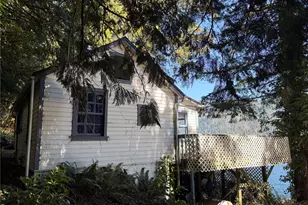 1054 Lake Whatcom Blvd, Bellingham, WA 98284 - Photo 6