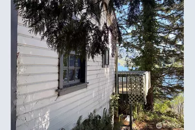 1054 Lake Whatcom Boulevard, Bellingham, WA 98284 - Photo 8