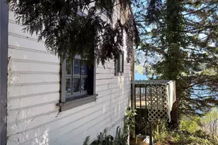 1054 Lake Whatcom Blvd, Bellingham, WA 98284 - Photo 8