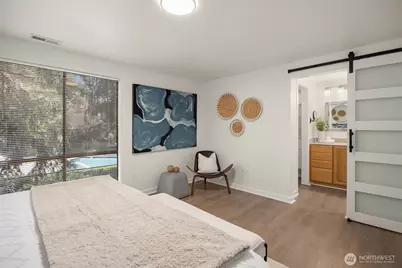 3428 108th Place NE #1, Bellevue, WA 98004 - Photo 16