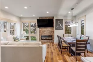 13716 30th Ave NE, Seattle, WA 98125 - Photo 2