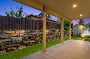2125 Blackstone Ct, East Wenatchee, WA 98802 - Photo 2