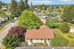 8812 Dibble Ave NW, Seattle, WA 98117 - Photo 14
