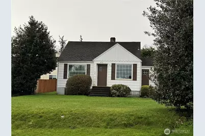 817 34th Street, Anacortes, WA 98221 - Photo 1