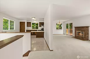 9236 NE 136th Pl, Kirkland, WA 98034 - Photo 6