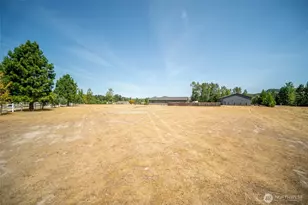 195 Bay Point Dr, Castle Rock, WA 98611 - Photo 38