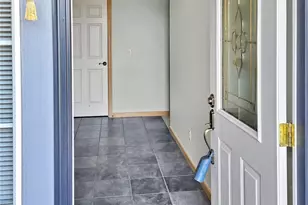 710 SW Echo Loop, Oak Harbor, WA 98277 - Photo 6