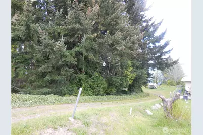 1239 Colchester Drive E, Port Orchard, WA 98366 - Photo 12