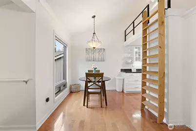 1542 NE 140th Street #E6, Seattle, WA 98125 - Photo 8