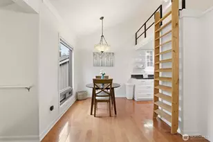 1542 NE 140th St, Seattle, WA 98125 - Photo 8