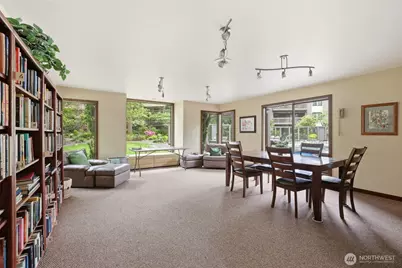 1542 NE 140th Street #E6, Seattle, WA 98125 - Photo 38