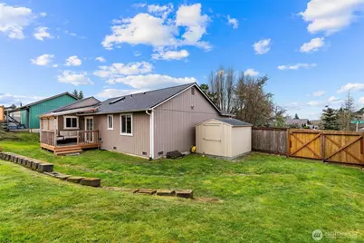 6713 66th Drive NE, Marysville, WA 98270 - Photo 32