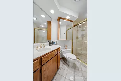 3016 N Narrows Drive #306, Tacoma, WA 98407 - Photo 10