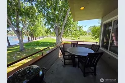 1 Beach 557-E, Manson, WA 98831 - Photo 2