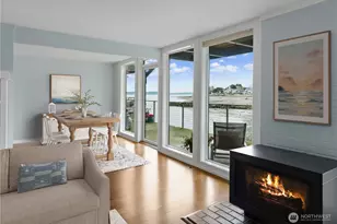 3717 Beach Dr SW, Seattle, WA 98116 - Photo 8