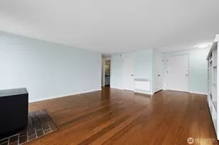 3717 Beach Dr SW, Seattle, WA 98116 - Photo 10
