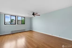 3717 Beach Dr SW, Seattle, WA 98116 - Photo 24
