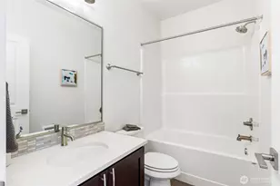 966 6th Ave NE, Issaquah, WA 98029 - Photo 14