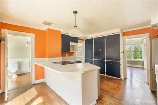 400 Cedar Ave S, Renton, WA 98057 - Photo 12