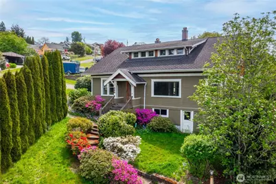 400 Cedar Avenue S, Renton, WA 98057 - Photo 1