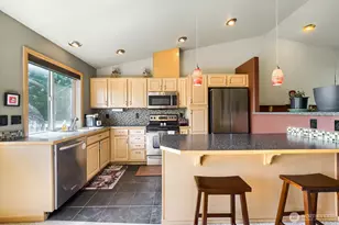 1008 R St NW, Auburn, WA 98001 - Photo 8
