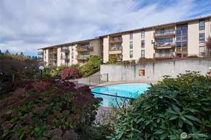 13229 Linden Ave N, Seattle, WA 98133 - Photo 14