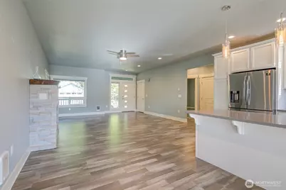 208 Fisher Avenue NE, Ocean Shores, WA 98569 - Photo 8