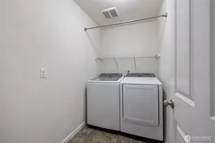 419 200th St SW, Lynnwood, WA 98036 - Photo 18