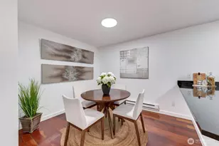 840 NE 125th St, Seattle, WA 98125 - Photo 10