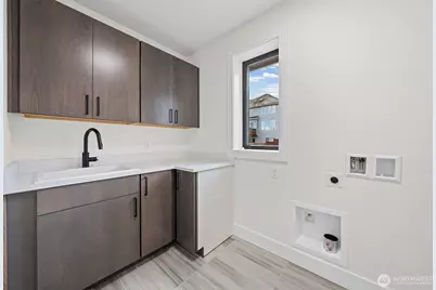 16050 SE 44th Court, Bellevue, WA 98006 - Photo 18