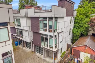 2038 NW 62nd St, Seattle, WA 98107 - Photo 2