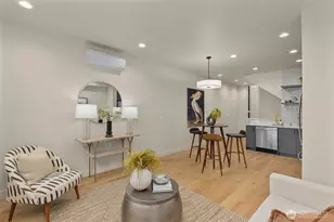 1110 C 34th Ave, Seattle, WA 98122 - Photo 4