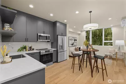 1110 C 34th Avenue, Seattle, WA 98122 - Photo 12