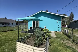 910 W 16th St, Port Angeles, WA 98363 - Photo 20