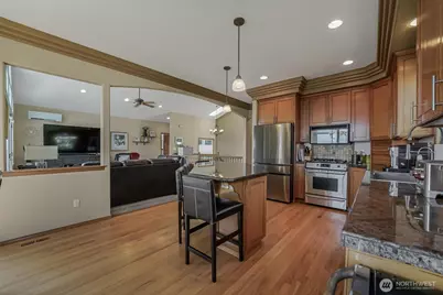 108 Glacier Peak Drive, Camano Island, WA 98282 - Photo 6