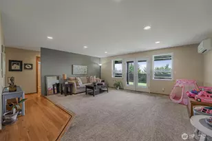 108 Glacier Peak Dr, Camano Island, WA 98282 - Photo 24