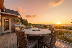 108 Glacier Peak Dr, Camano Island, WA 98282 - Photo 2