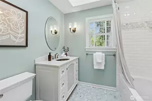 13606 Woodinville Redmond Rd NE, Redmond, WA 98052 - Photo 20