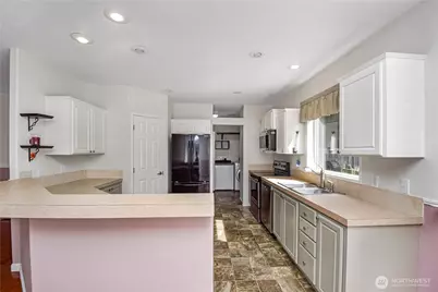1707 Ginger Place E, Port Orchard, WA 98366 - Photo 10