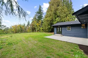 940 Hoppy Trail Way, Camano Island, WA 98282 - Photo 24