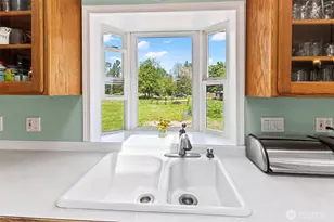 9090 Van Buren Rd, Everson, WA 98247 - Photo 10
