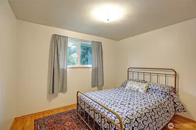 17810 Olympic View Drive, Edmonds, WA 98026 - Photo 20