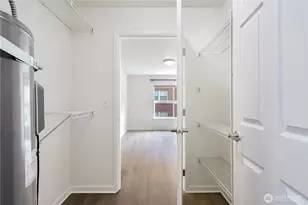 621 5th Ave N, Seattle, WA 98109 - Photo 12