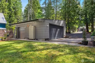 451 E Ballantrae Dr, Shelton, WA 98584 - Photo 16