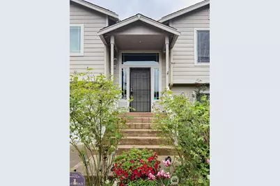 210 166th Street E, Spanaway, WA 98387 - Photo 2