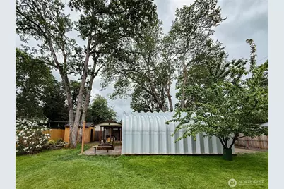 210 166th Street E, Spanaway, WA 98387 - Photo 24