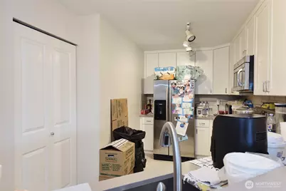 1500 S 18th Street #D201, Renton, WA 98055 - Photo 6