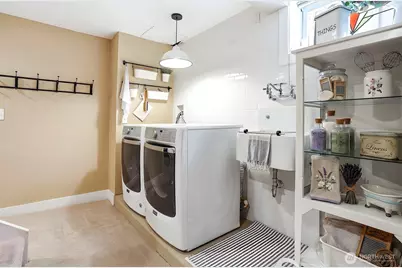4830 S Orcas Street, Seattle, WA 98118 - Photo 38