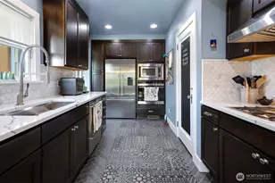 4830 S Orcas St, Seattle, WA 98118 - Photo 10
