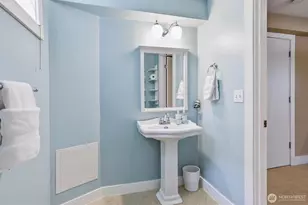 4830 S Orcas St, Seattle, WA 98118 - Photo 36